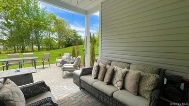 THIS PARTICULAR UNIT BOASTS SUPERIOR CUSTOM LAY OUT AND UPGRADES - photo 25