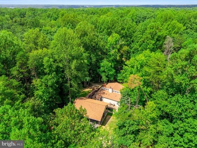 ** INCREDIBLE NEW PRICE ** WATERFRONT GET-AWAY ** EXCLUSIVE - photo 5