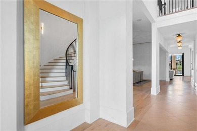 Exquisitely appointed home located in Milton's most sought-after - photo 9