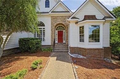 Welcome to this exceptional home situated on a premier 1.3-acre - photo 3
