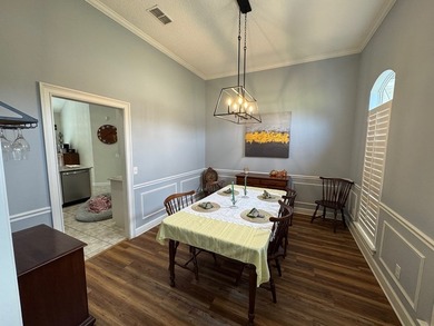 Baymeadows Subdivision!! On the large lake! This 3BR/2.5 BA is - photo 34