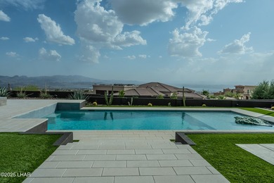 7,400+ Square Foot Garage!! Introducing a one-of-a-kind Luxury - photo 3