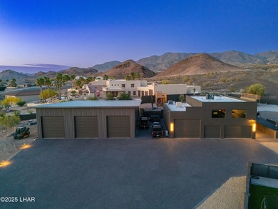 7,400+ Square Foot Garage!! Introducing a one-of-a-kind Luxury - photo 5