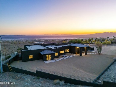 7,400+ Square Foot Garage!! Introducing a one-of-a-kind Luxury - photo 6