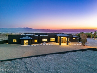 7,400+ Square Foot Garage!! Introducing a one-of-a-kind Luxury - photo 7
