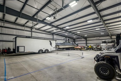 7,400+ Square Foot Garage!! Introducing a one-of-a-kind Luxury - photo 9