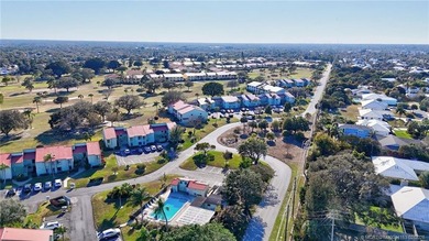 Second Floor 1/1.5 Condo with golf course views in Miles Grant - photo 49