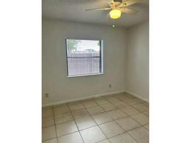 LOVELY VILLA WITH VAULTED CEILING IN THE MAIN AREA, UPDATED - photo 5