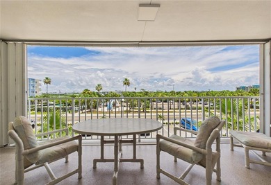 Located just steps from one of Florida's most beautiful Gulf - photo 6