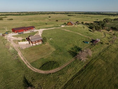 Welcome to the Snow Goose Lodge near Jamestown Wildlife Area and - photo 5