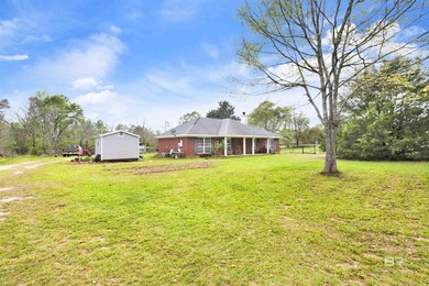 Welcome to your private country retreat! This freshly painted - photo 18