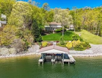 Lake Home For Sale in Spring City, Tennessee