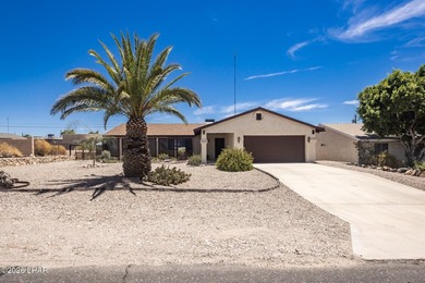 This well maintained home would make a perfect home for first - photo 1