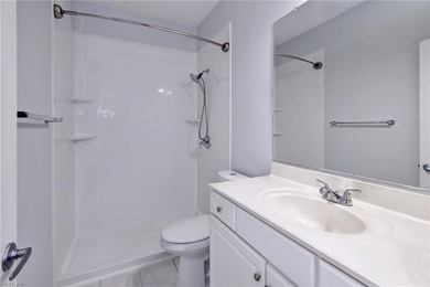 Bright & Sunny Move in Ready! This home boasts Tons of Upgrades - photo 31