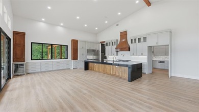 Set on 150.55 acres just outside Rusk, Texas, this luxury - photo 34