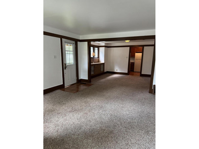 1915 arts & crafts home is full of character! Many major - photo 3