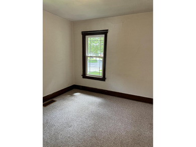 1915 arts & crafts home is full of character! Many major - photo 8