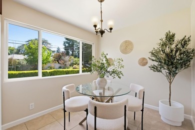 Perfectly situated in the heart of Silicon Valley and just - photo 13