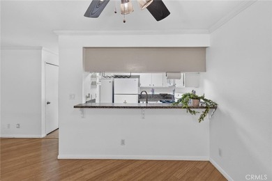 Welcome to this desirable single-level home featuring 2 bedrooms - photo 13