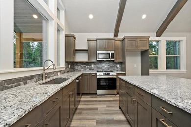 SUMMER IS COMING and this new home is MOVE-IN READY !! Deeded - photo 15