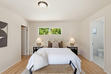 Perfectly situated in the heart of Silicon Valley and just - photo 15