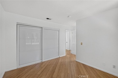 Welcome to this desirable single-level home featuring 2 bedrooms - photo 15