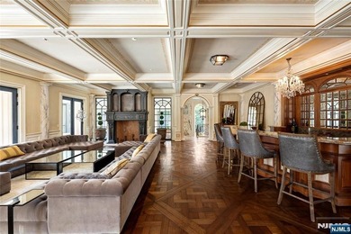 In Alpine's most coveted enclave, where prestige meets - photo 15
