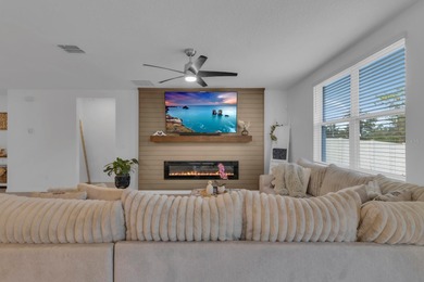 Beautiful 2023-built home, move-in ready! This residence - photo 6