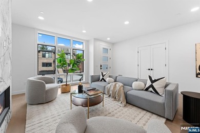 Hudson River Home For Sale in Cliffside Park New Jersey