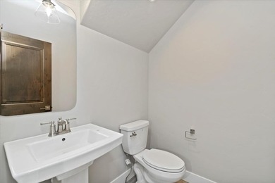 SUMMER IS COMING and this new home is MOVE-IN READY !! Deeded - photo 22