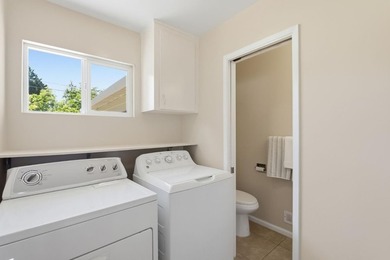 Perfectly situated in the heart of Silicon Valley and just - photo 25