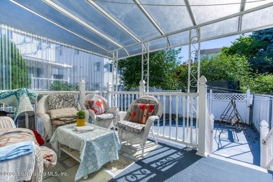 Welcome to 75 Gower Street, Staten Island! This well-maintained - photo 25