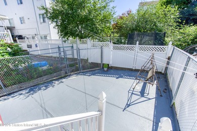 Welcome to 75 Gower Street, Staten Island! This well-maintained - photo 27