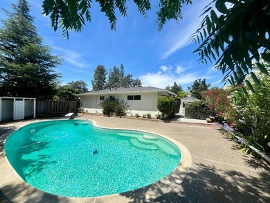 Perfectly situated in the heart of Silicon Valley and just - photo 29