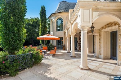 In Alpine's most coveted enclave, where prestige meets - photo 32