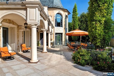In Alpine's most coveted enclave, where prestige meets - photo 33