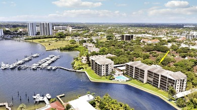 INTRACOASTAL DELIGHT! Outstanding waterfront views from this 4th - photo 36