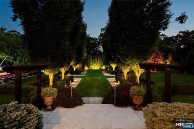 In Alpine's most coveted enclave, where prestige meets - photo 38