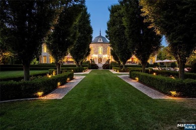 In Alpine's most coveted enclave, where prestige meets - photo 39