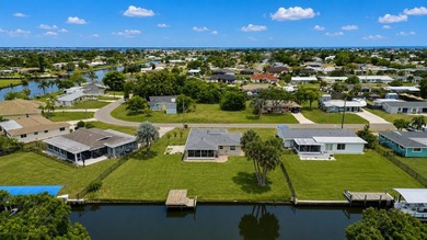 Beautifully Renovated Waterfront Home with Direct Canal Access - - photo 2