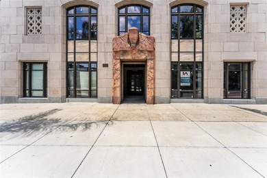JUST REDUCED!! Incredibly rare opportunity to own a luxury - photo 6