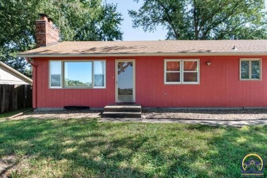Lake Home For Sale in Ozawkie, Kansas