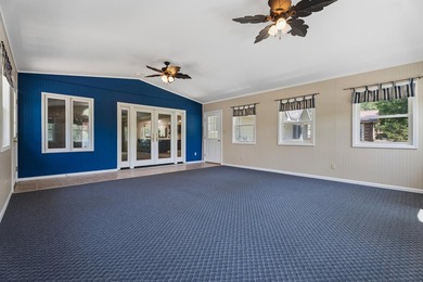 Beautiful home overlooking Lake Geneva and the beach on CCR - photo 8