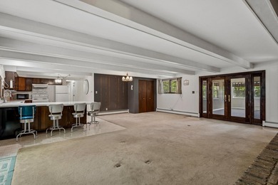 Beautiful home overlooking Lake Geneva and the beach on CCR - photo 9