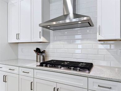 Luxury finishes, exceptional storm protection, outstanding - photo 14