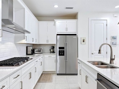 Luxury finishes, exceptional storm protection, outstanding - photo 16