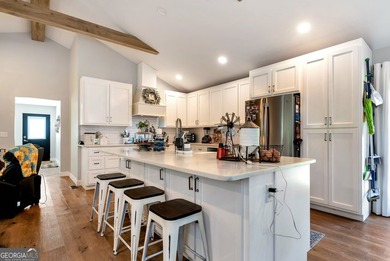 SELLER WILL OFFER $10,000 TOWARDS RATE BUYDOWN OR CLOSING COST - photo 20