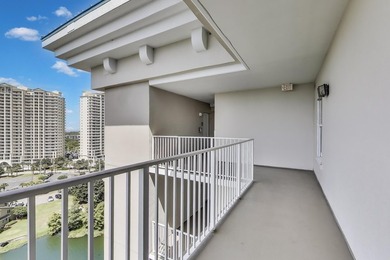 Rare gem--an over 2,200 square foot 3/3 penthouse condo in the - photo 34