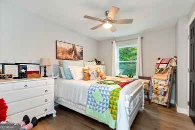 SELLER WILL OFFER $10,000 TOWARDS RATE BUYDOWN OR CLOSING COST - photo 34
