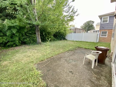 This spacious Raised Ranch is located in the heart of - photo 34